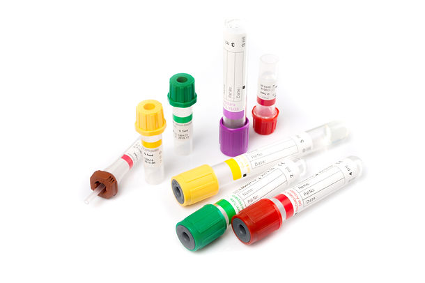 Blood Collection Tubes | Labs Choice offers a comprehensive range of blood collection tubes for routine and specialized specimen collection. BCT01 is a glass vacuum tube, while BCT02 is a PET plastic vacuum tube with safety closure. BCT03 is a PP micro tube for pediatric and geriatric patients requiring small-volume samples. BCT04 is a PP non-vacuum tube, and BCT05 is designed for capillary blood collection. | Labs Choice