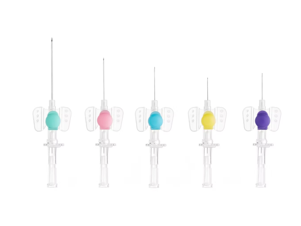 IV Cannula — Injection Type | Color-coded IV cannula with an integrated injection cap for convenient medication administration. Treated wings provide easy, secure fixation, while the translucent hub allows clear flashback visualization.| Labs Choice