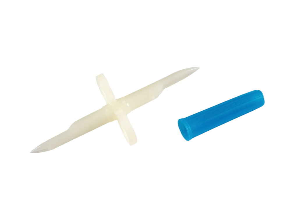 Transfer Sets | Labs Choice Transfer Sets feature two transfer spikes and an ergonomic grip plate for convenient handling during sterile liquid transfer and drug admixture. The thin puncture spikes provide secure access to rubber stoppers and bag set ports, while the design supports connection between two containers. | Labs Choice